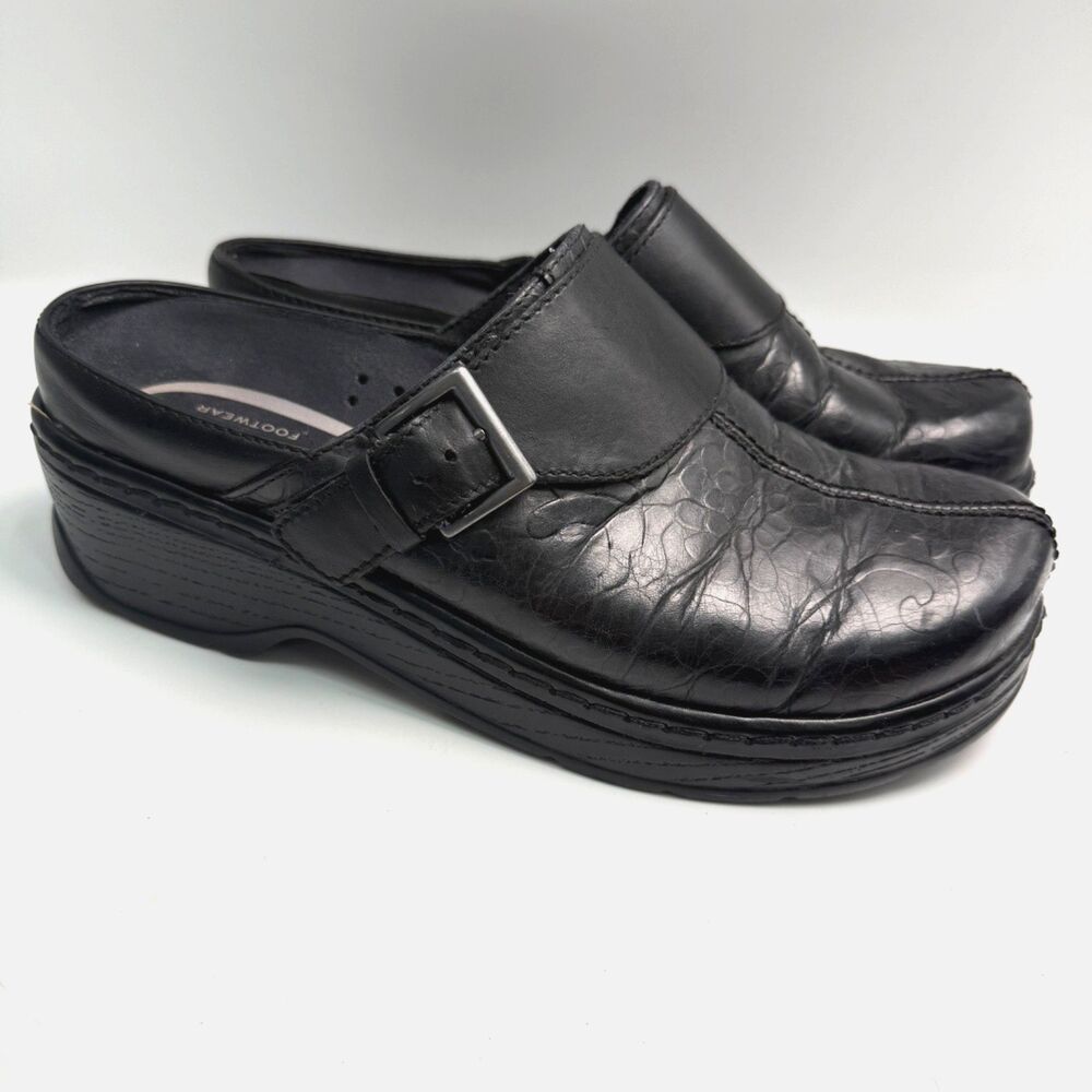 KLOGS‎ Austin Womens 9.5 Black Leather Flower Slip Resistant Clogs Comfort